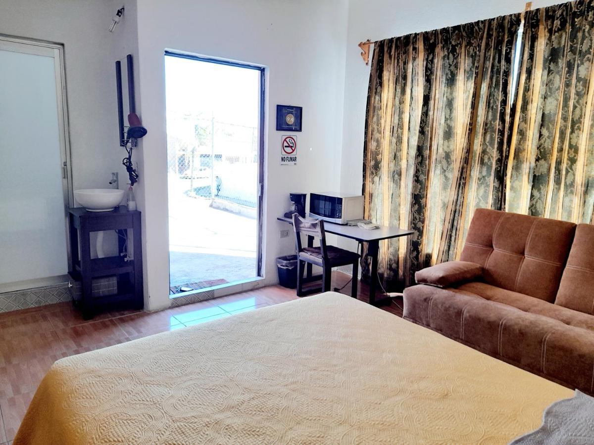Suite Amplia Privada A 8 Min Del Centro Aguascalientes Eksteriør billede