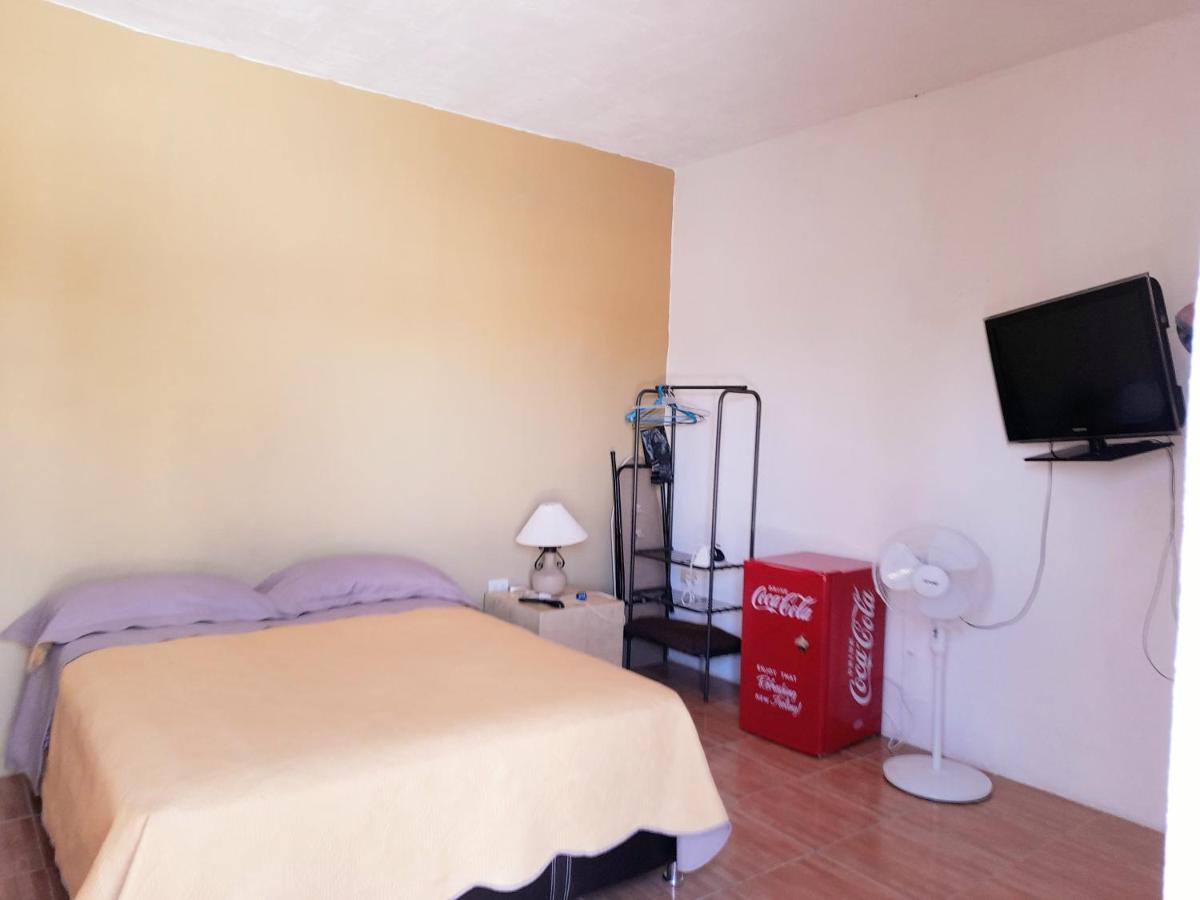 Suite Amplia Privada A 8 Min Del Centro Aguascalientes Eksteriør billede