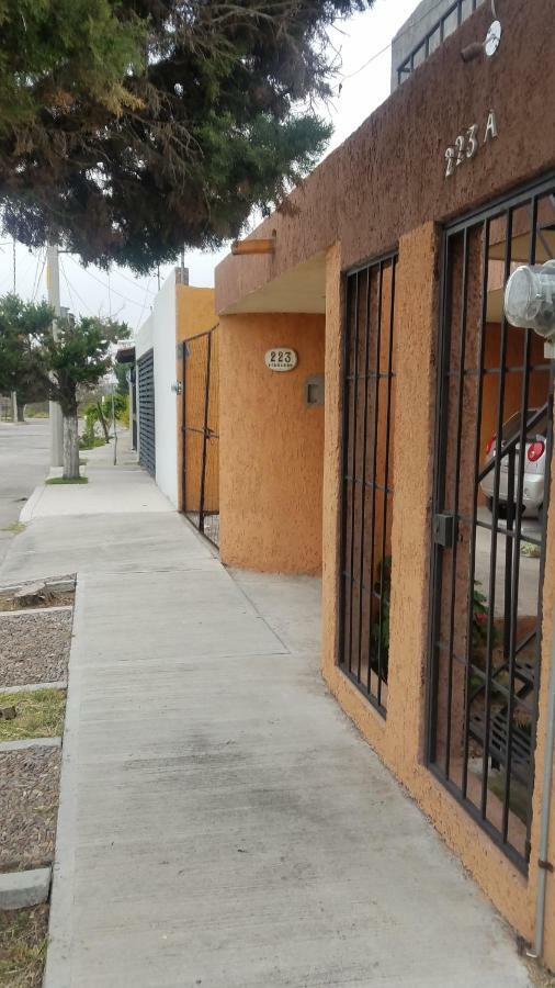 Suite Amplia Privada A 8 Min Del Centro Aguascalientes Eksteriør billede